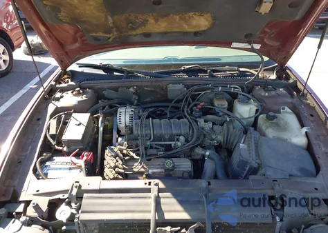 2001 Buick Park Avenue from USA, damaged, VIN 1G4CW54KX14146383